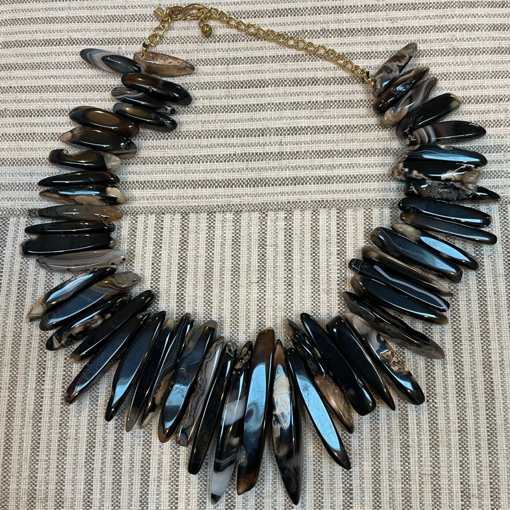 Kenneth Jay Lane Statement Necklace - Great Condition